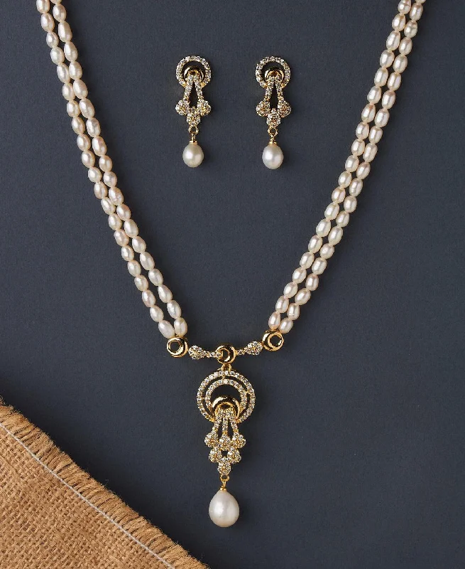 Pretty Real Pearl Necklace Set