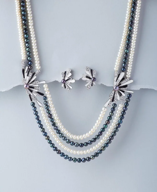 Ravishing Real Pearl Necklace Set