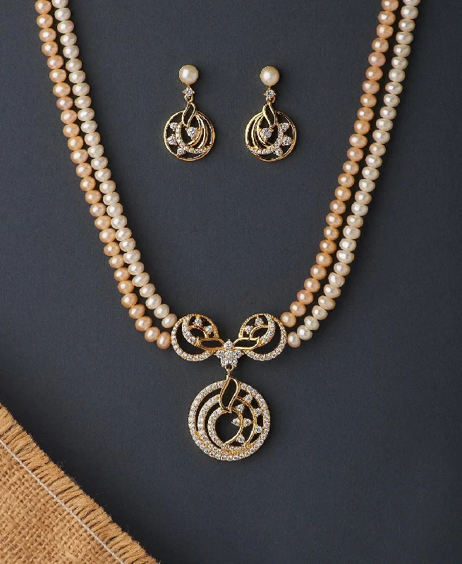 Ravishing Pearl Necklace Set