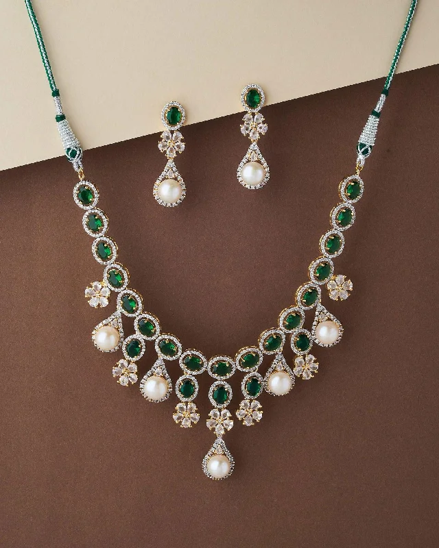 Gorgeous and Trendy Real Pearl Necklace Set