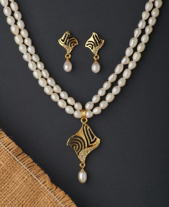 Regal Real Pearl Necklace Set