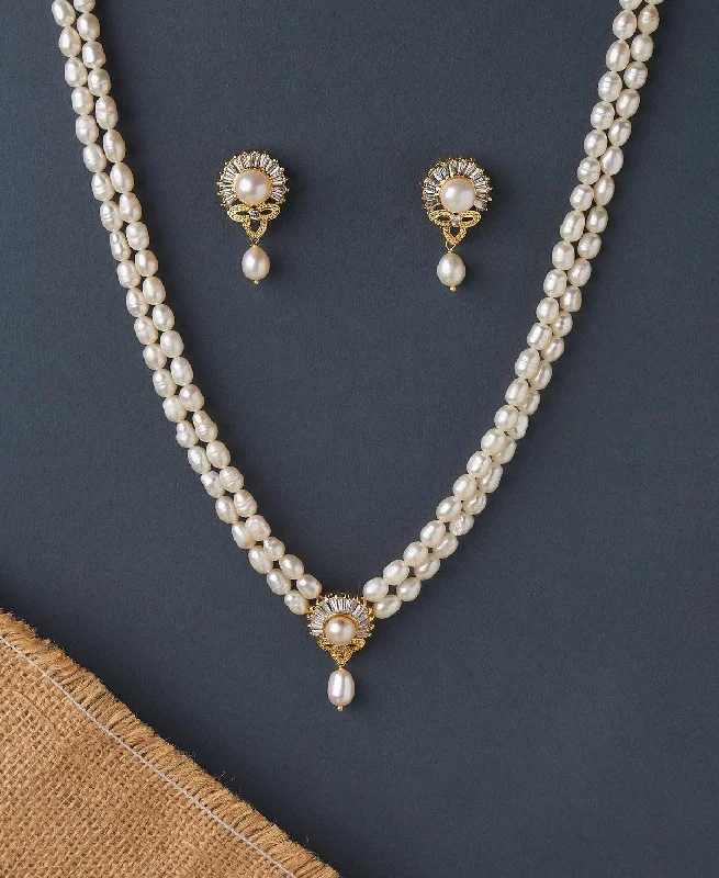 Pretty Real Pearl Necklace Set