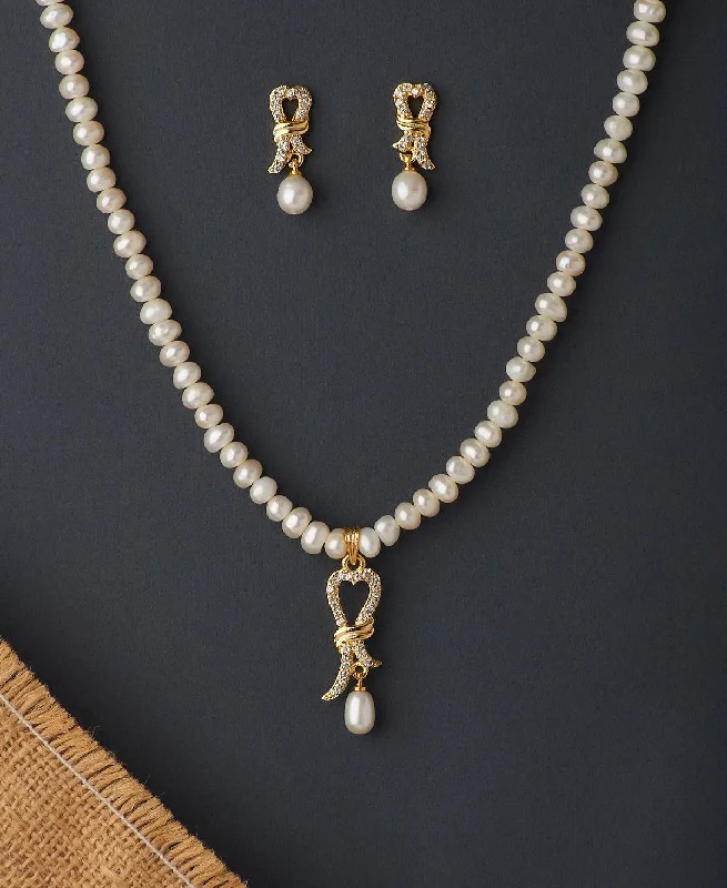 Pretty Real Pearl Necklace Set