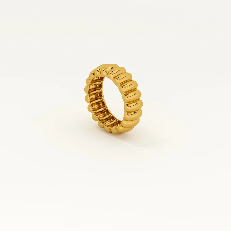 Unique Cocktail Rings For Glamorous Nights-Ridged Ripple Band