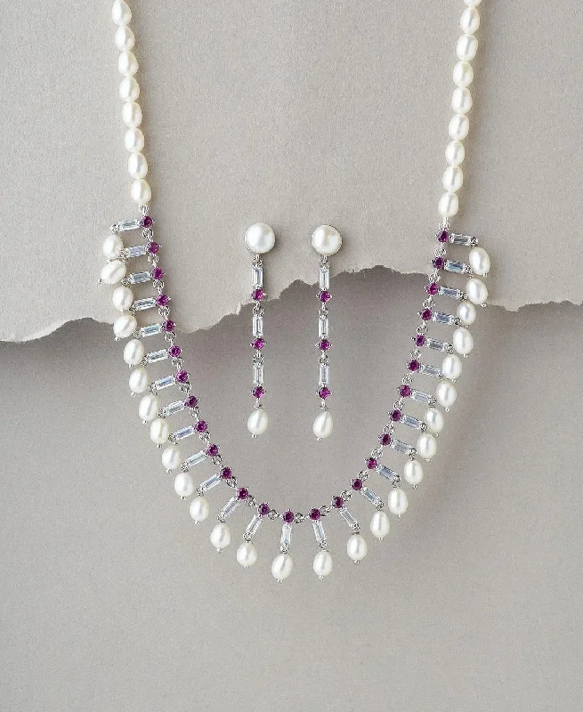 Ravishing Real Pearl Necklace Set