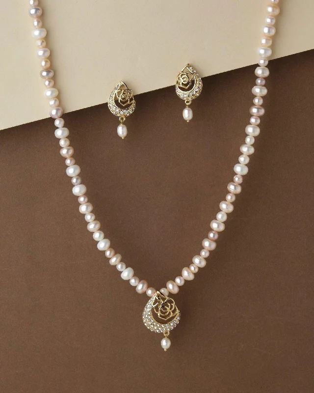 Rosy Pearl Necklace Set