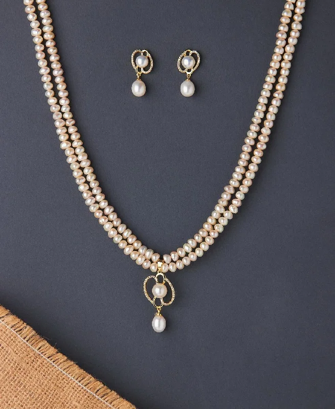 Simple and Elegant Real Pearl Necklace Set