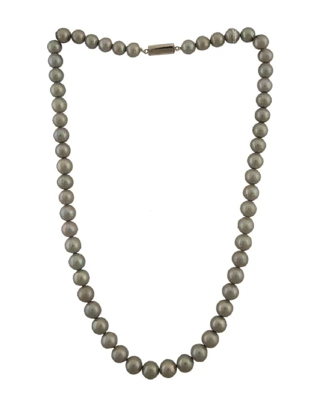 Graceful Grey Pearl Necklace