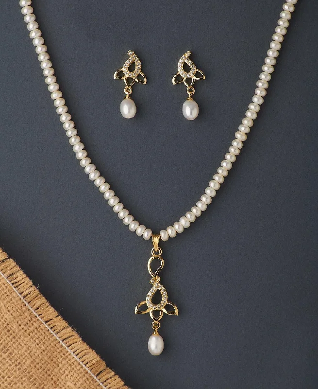 Pretty Real Pearl Necklace Set