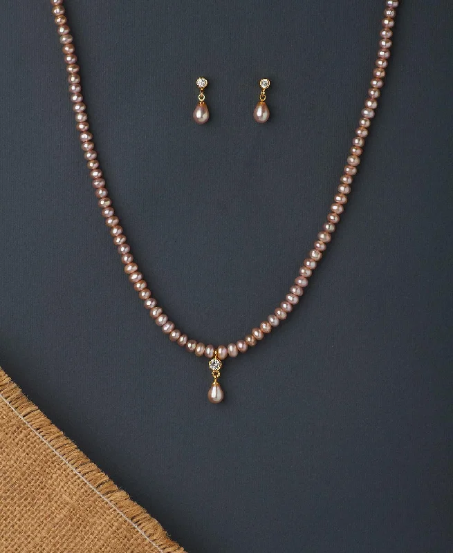 Pretty Real Pearl Necklace Set