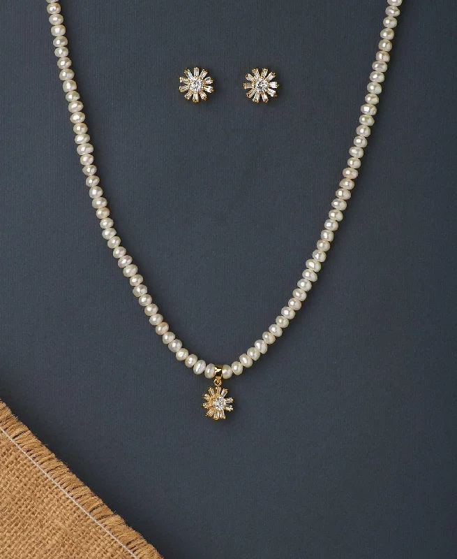 Pretty Real Pearl Necklace Set