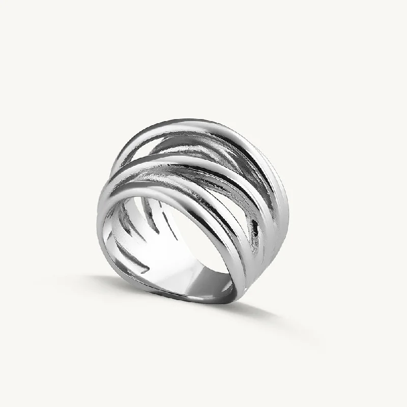 Trendy Titanium Rings For Contemporary Style-Wavy Wire Silver Ring