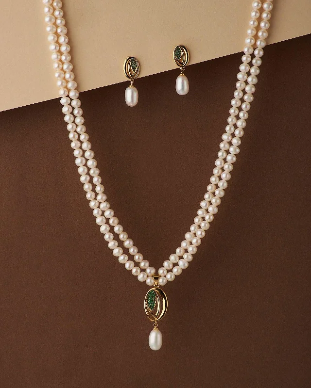 Simple and Elegant Real Pearl Necklace Set