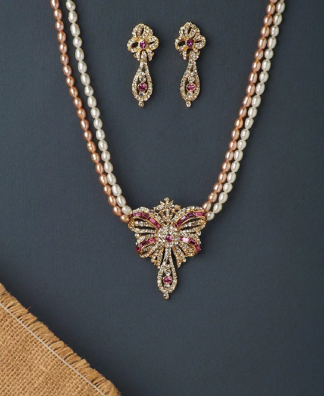 Gorgeous and Trendy Real Pearl Necklace Set