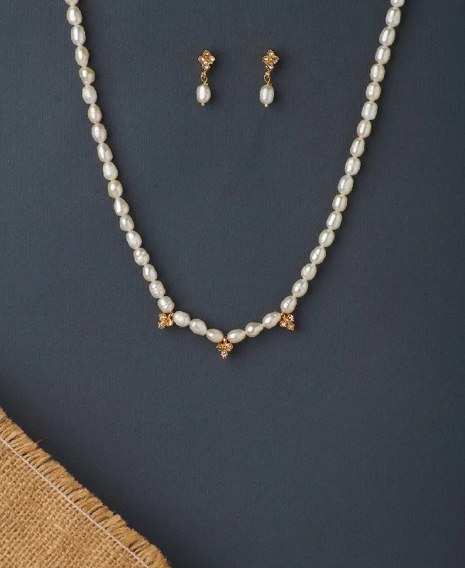 Pretty Real Pearl Necklace Set