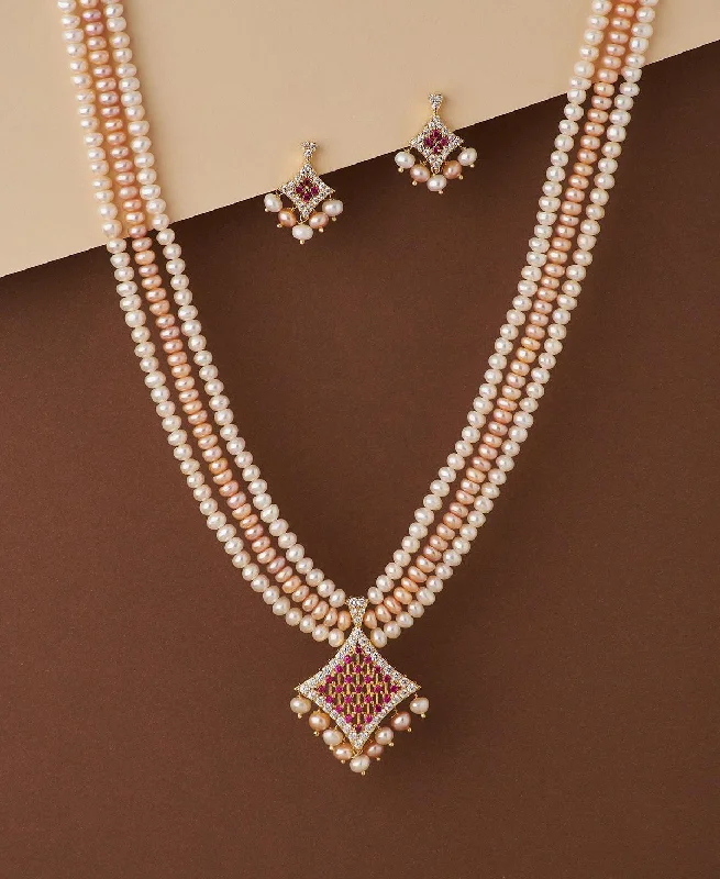 Regal Stone Studded Pearl Necklace Set