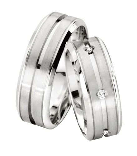 Beautiful Vintage-Inspired Wedding Rings For Classic Brides-18k White Gold 7mm Wedding Band